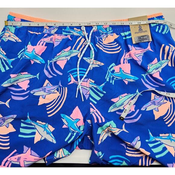 Chubbies Men's 2XL The Daddy Sharks 5.5" Classic Swim Trunk NWT - Picture 6 of 8
